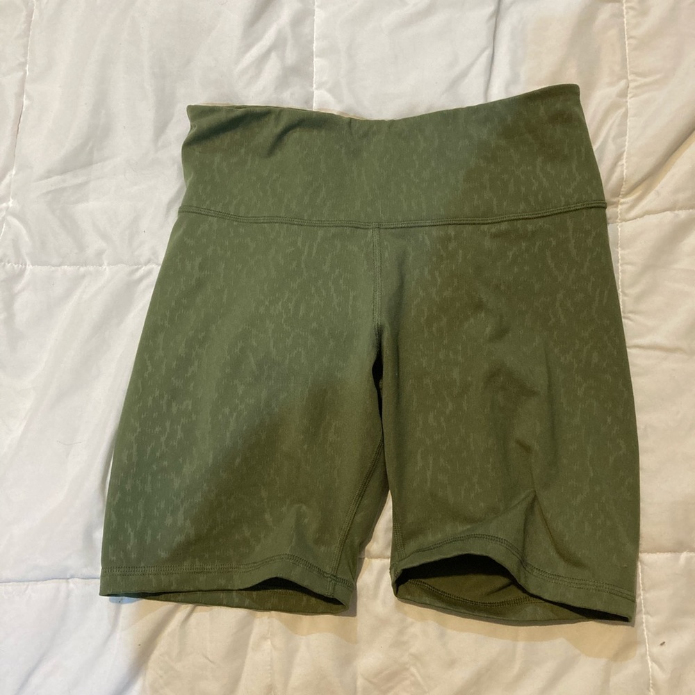 Old navy active bike shorts